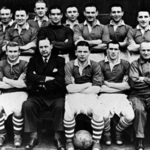 Middlesbrough F. C team group. Back Row, left to right: Harold Stephenson