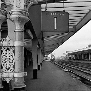 Middlesbrough Railway Station, Platform One, North Yorkshire, 8th March 1973
