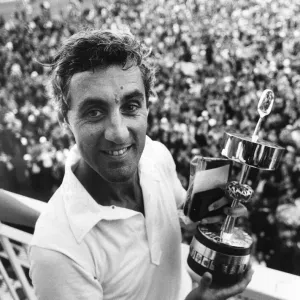 Mike Brearley with the Gillette Cup after Middlesex beat Surrey at Lords