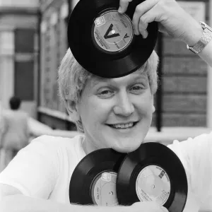 Mike Smith joins Radio One Print - 7th September 1982 Mike Smith joins Radio One Print - 7th September 1982