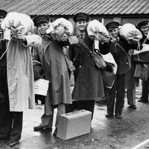 RAF Militia Recruits Leaving Reception Camp Print, 1938 RAF Militia Recruits Leaving Reception Camp Print, 1938