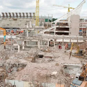 Millennium Stadium under construction. 14th July 1998 Millennium Stadium under construction. 14th July 1998