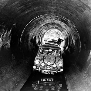 Minis in Coventry sewers during the filming of "The Italian Job"film