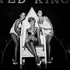 Miss UK 1966. Jennifer Lowe with runners up Joan and Valerie. 9th August 1966