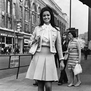 Miss United Kingdom Jennifer McAdam in Oxford Street, London. August 1972 P035462