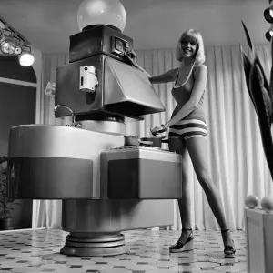 La modelo Nancy Lee fotografiada en el Showroom LEB con lo más último.