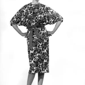 Model Jackie Jackson wearing floral patterned dress. September 1960 P008949 Model Jackie Jackson wearing floral patterned dress. September 1960 P008949