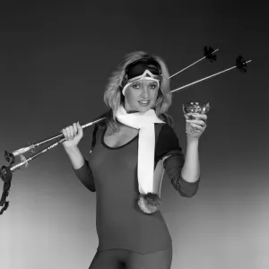 Model wearing ski wear for a glamour fashion shoot. 9th September 1983 Model wearing ski wear for a glamour fashion shoot. 9th September 1983