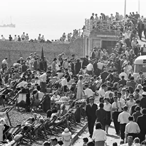 Mods v Rockers - Battle for Brighton. A calm but bust scene on Brighton