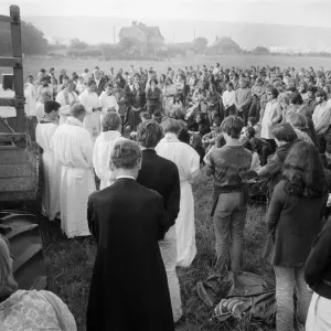 Morning service at the pop festival on the Isle of Wight Morning service at the pop festival on the Isle of Wight