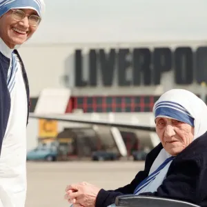 Mother Teresa at Speke Airport, Liverpool, Merseyside. 17th June 1996 Mother Teresa at Speke Airport, Liverpool, Merseyside. 17th June 1996