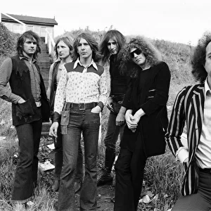 Mott the Hoople pop group, band members are Verden Allen, Buffin (Dale Griffin)