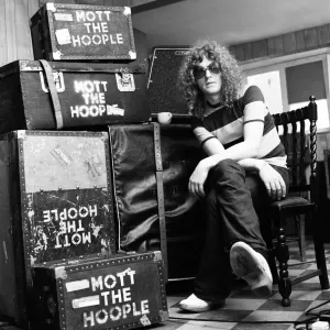 Mott The Hoople singer Ian Hunter 30th August 1973 Mott The Hoople singer Ian Hunter 30th August 1973