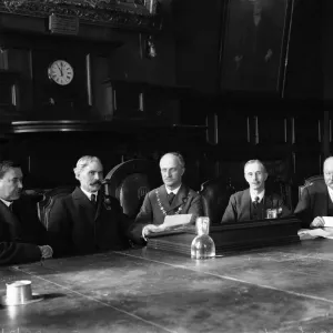 Mr Ramsay MacDonald handing his nomination papers for the Woolwich By-Election to Mr Ramsay MacDonald handing his nomination papers for the Woolwich By-Election to