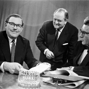 Herr Reginald Maudling, Finanzminister, erschien in den Studios der BBC um aufzutreten.