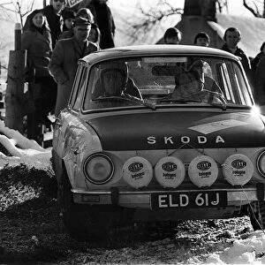 mrk scan Nov01 RAC Rally Winners November 1970 A Skoda tackles the course