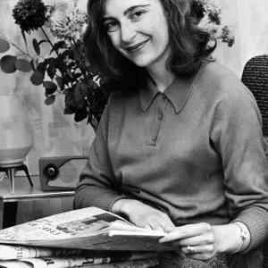 Mrs Jeannette Griffiths, wife of conservative MP Peter Griffiths. 4th November 1964