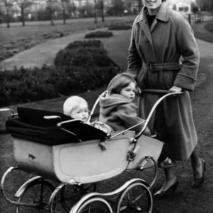 Mrs M Coleman, of Gosforth, with her daughters Sally and Gillian on 23rd October 1961 Mrs M Coleman, of Gosforth, with her daughters Sally and Gillian on 23rd October 1961