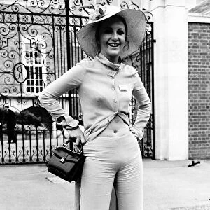 Mrs Ross Benson of Chelsea at Royal Ascot in June 1970 First lady to wear a