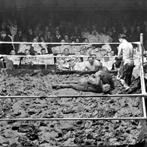 Mud Wrestling. May 1938 P012639