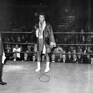 Muhammad Ali at Royal Albert Hall London Print 1971