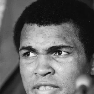 Muhammad Ali at 1978 Press Conference Print