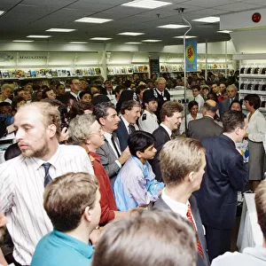 Muhammad Ali signing books at W. H Smiths Holborn London 1st June 1992