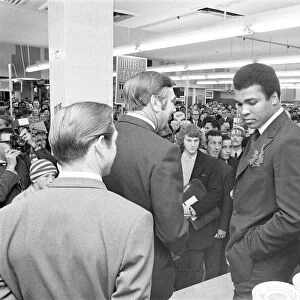Muhammad Ali visits the co-op and Birmingham New Street railway station during his