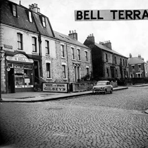 The N Bell off-license shop, on Bell Terrace, Newcastle. 21 / 07 / 1960
