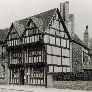 Nashs House, Stratford. 11 / 04 / 1938