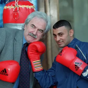 Nazeem Hamed Boxing January 99 With sports presenter Des Lynam at the launch of his Nazeem Hamed Boxing January 99 With sports presenter Des Lynam at the launch of his