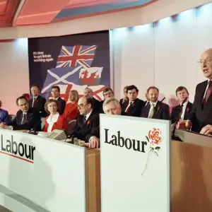 Neil Kinnock launches the Labour Party manifesto It
