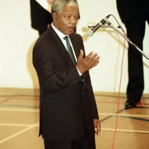 Nelson Mandela at the Hansdworth Leisure Centre in Handsworth, Birmingham Nelson Mandela at the Hansdworth Leisure Centre in Handsworth, Birmingham