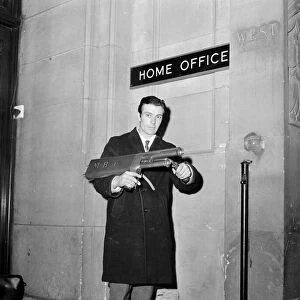 New anti riot gun January 1969 1960s Mobuster Weapon, Home Office