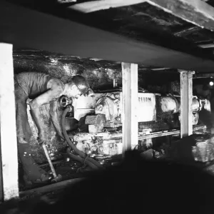 New robotic coal cutter seen here at work in the Bolsover Colliery Company Clipstone New robotic coal cutter seen here at work in the Bolsover Colliery Company Clipstone