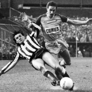 Newcastle 3 -1 Sunderland English League Division 1 match held at St James Park