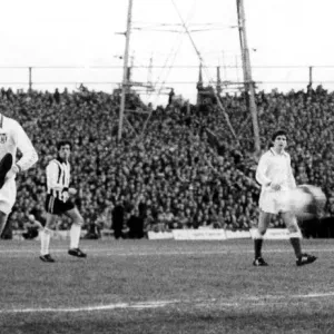 Newcastle 3 -1 Sunderland English League Division 2 match held at St James Park