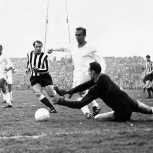 Newcastle United 3 - 0 Ujpesti Dozsa, Inter-Cities Fairs Cup final
