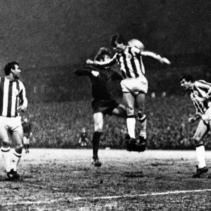 Newcastle United 5 - 1 Vitoria Setubal, Inter-Cities Fairs Cup Quarter-final 1st leg held