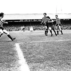 Newcastle United v Liverpool at St Jamess Park, 21 / 08 / 1971