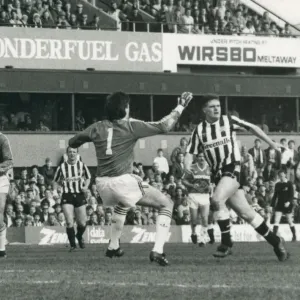 Newcastle United v Luton Town Print, 2nd April 1988 Newcastle United v Luton Town Print, 2nd April 1988
