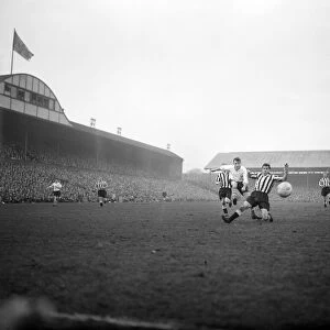 Newcastle United v Preston North End, St James Park. 9th February 1957
