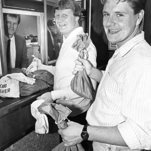 Newcastle United Willie McFaul y Paul Gascoigne (Gazza) Newcastle United Willie McFaul y Paul Gascoigne (Gazza)
