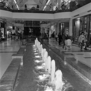 The newly opened Merry Hill Shopping Centre in Brierley Hill. 29th January 1990 The newly opened Merry Hill Shopping Centre in Brierley Hill. 29th January 1990