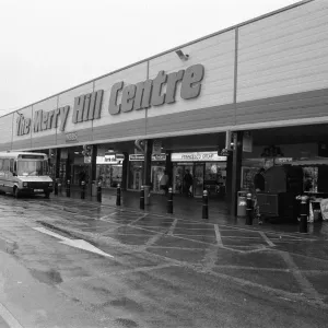 The newly opened Merry Hill Shopping Centre in Brierley Hill. 29th January 1990 The newly opened Merry Hill Shopping Centre in Brierley Hill. 29th January 1990