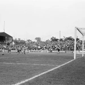 Newport 0-2 Reading, Division Three league match at Rodney Parade Newport 0-2 Reading, Division Three league match at Rodney Parade
