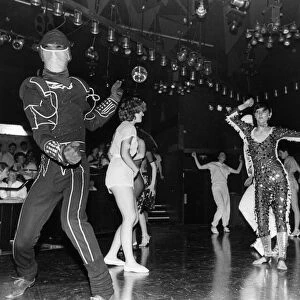Nightclub Scene, Teesside, Thursday 16th June 1983
