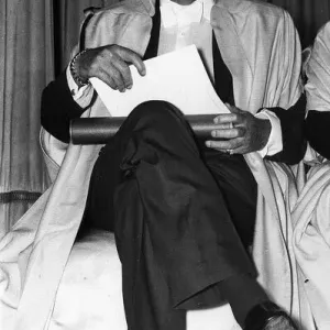 Noel Coward actor receives his honorary degree of Doctor of Letters at Sussex University