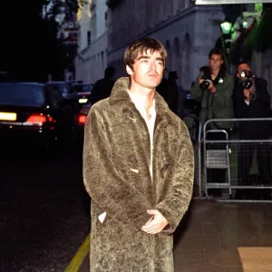 Noel Gallagher de Oasis llegando a los Premios Mercury Pop en Londres. Noel Gallagher de Oasis llegando a los Premios Mercury Pop en Londres.