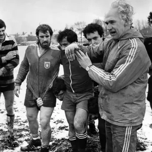 Northern coach John Elders and the Portuguese national touring side brave the snow